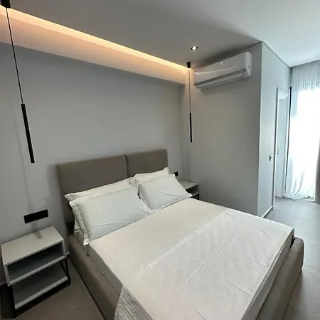 Idrizi Πανσιόν Σαράντα