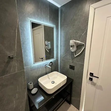 Idrizi Vendégház 3*