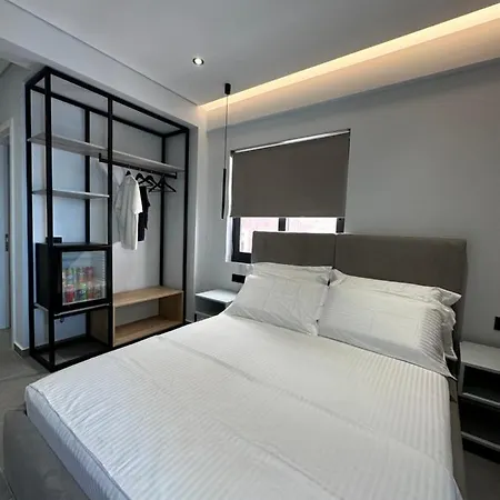 Idrizi Πανσιόν Σαράντα